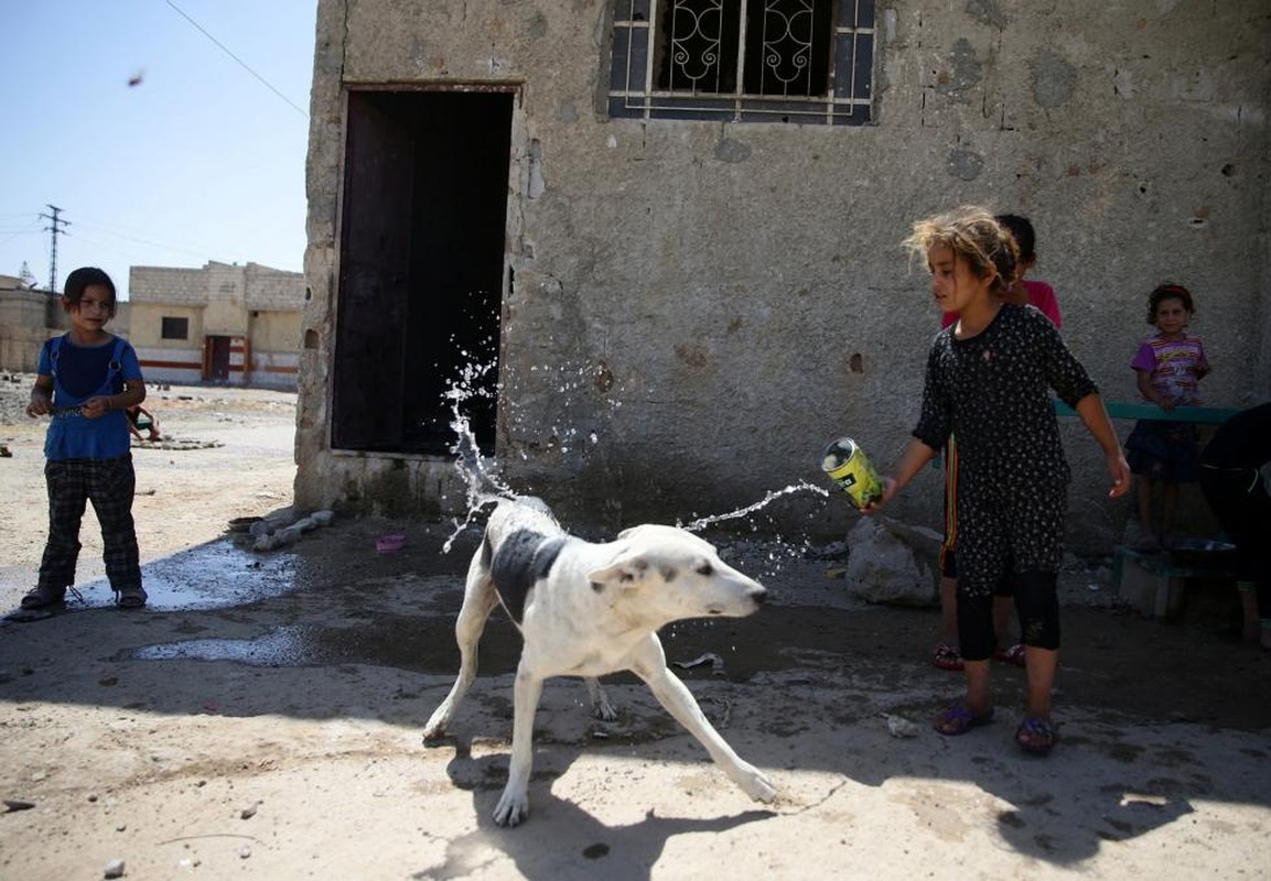 Anh: Tre em Syria no dua giua vung chien su-Hinh-9